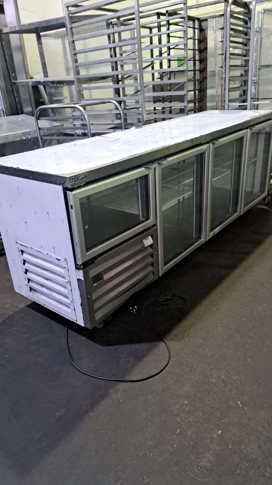 30c47180-f8c4-49d1-bc9c-dc1ede60c8fa